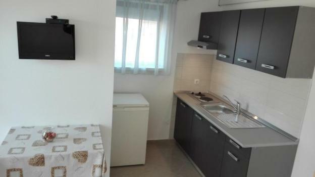 Apartman Studio - Sime 3 Sukošan Eksteriør billede